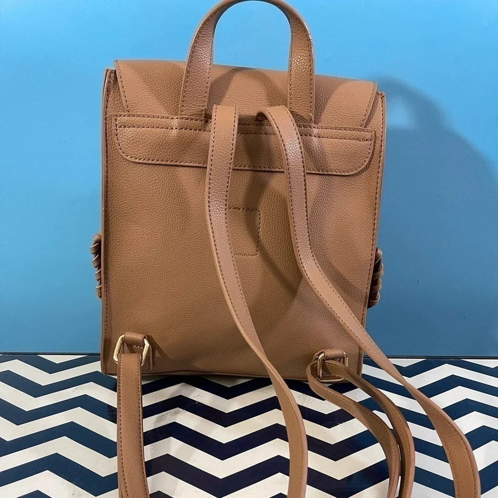 LIKE NEW! LD Faux Leather Backpack